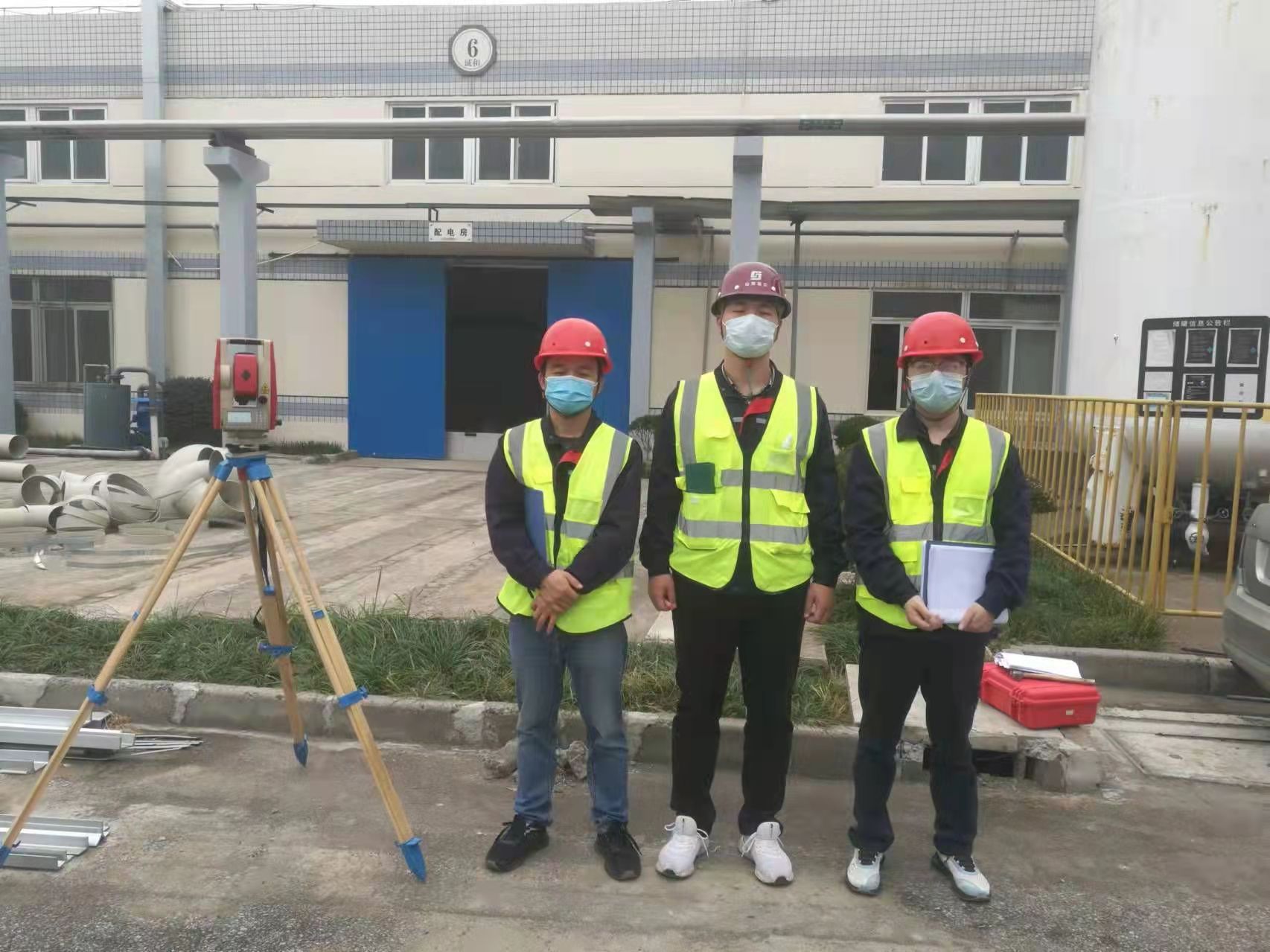 蘇州某醫(yī)藥公司抗震鑒定，房屋檢測團隊有效分工合作效率高